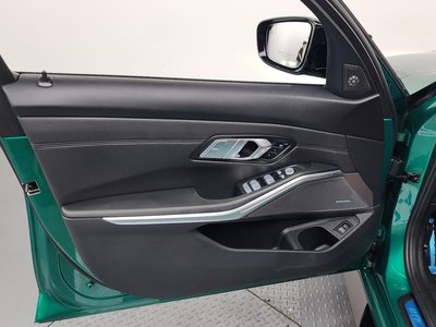 2025 BMW M3 thumbnail 14