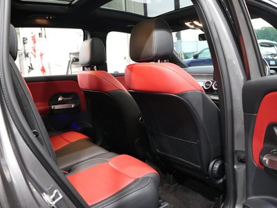 2022 Mercedes-BENZ GLB — миниатюра 18