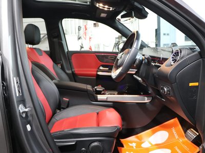 2022 Mercedes-BENZ GLB — миниатюра 11