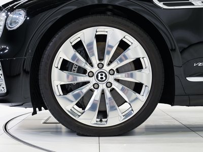 BENTLEY FLYING SPUR - 7