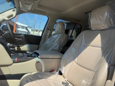 2026 Toyota LAND CRUISER 300 — миниатюра 37