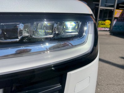 TOYOTA LAND CRUISER 300 - 7