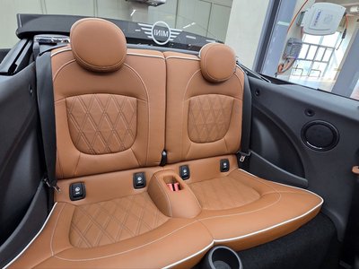 MINI CONVERTIBLE - 6