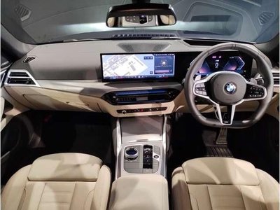 2025 BMW 4 SERIES — фото 3