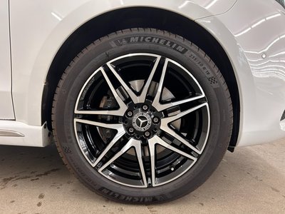 2023 Mercedes-BENZ V-CLASS photo 6