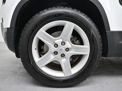 LAND ROVER DEFENDER - 6