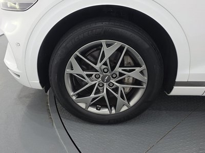 2022 Genesis GV70 photo 6