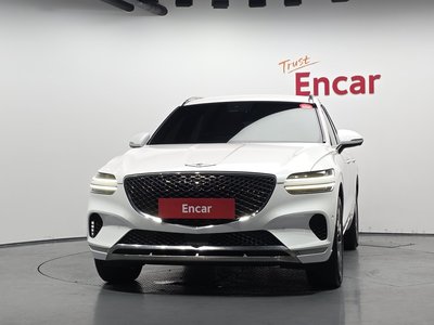 2022 Genesis GV70 photo 2