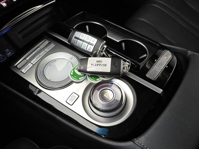 GENESIS G80 (RG3) - 9