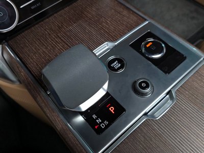 2023 LAND Rover RANGE ROVER photo 9