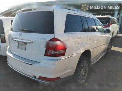 MERCEDES-BENZ GLA - 5