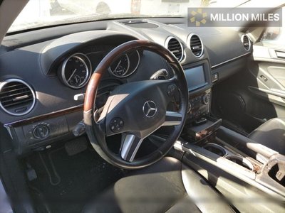 MERCEDES-BENZ GLA - 3