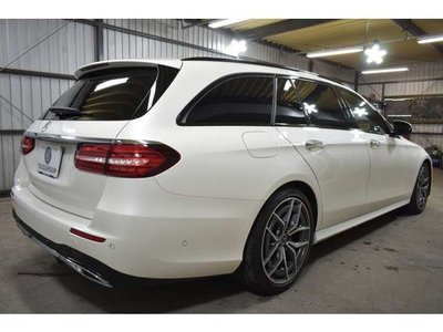 MERCEDES-BENZ E-CLASS - 3