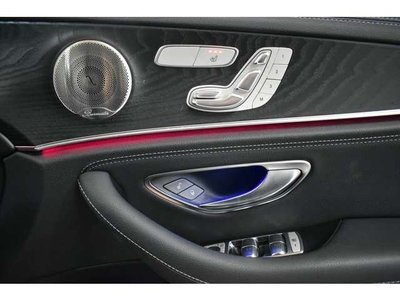 MERCEDES-BENZ E-CLASS - 5