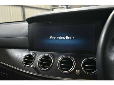 MERCEDES-BENZ E-CLASS - 10