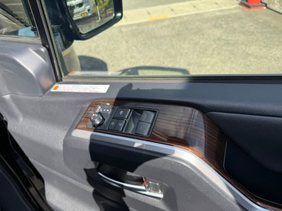 صورة مصغرة 44 لـ 2020 Toyota GRAND ACE
