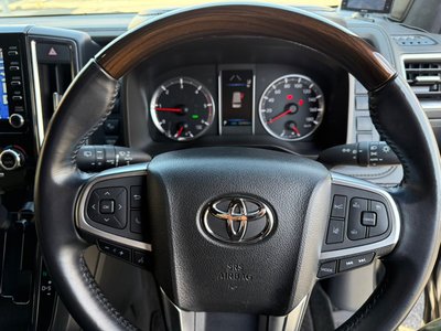 صورة مصغرة 28 لـ 2020 Toyota GRAND ACE
