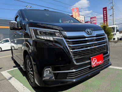 صورة 8 لـ 2020 Toyota GRAND ACE