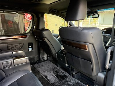 صورة مصغرة 45 لـ 2020 Toyota GRAND ACE