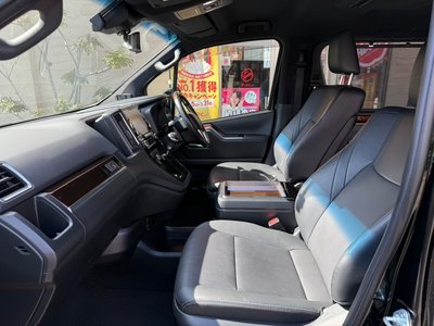 صورة مصغرة 17 لـ 2020 Toyota GRAND ACE