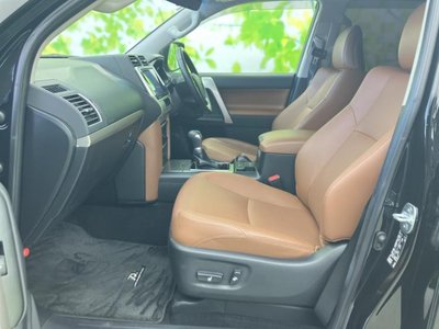 TOYOTA LAND CRUISER PRADO - 6