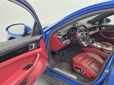 PORSCHE PANAMERA - 10