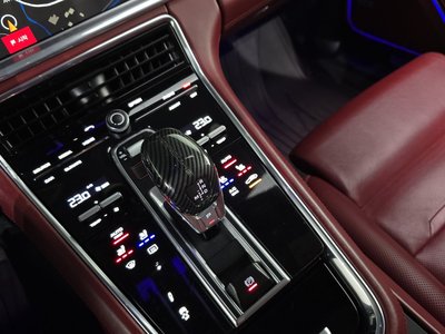 PORSCHE PANAMERA - 9