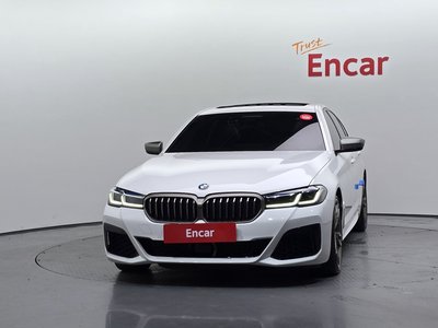 صورة 2 لـ 2022 BMW 5 SERIES