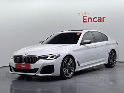 صورة 1 لـ 2022 BMW 5 SERIES
