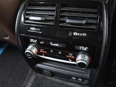 2022 BMW 5 SERIES 缩略图 31