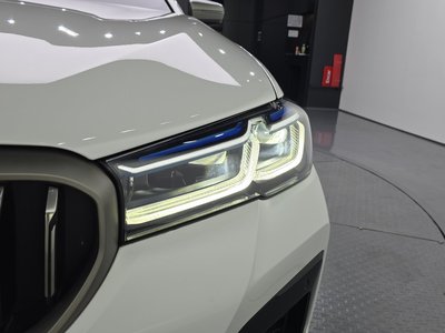 صورة 9 لـ 2022 BMW 5 SERIES