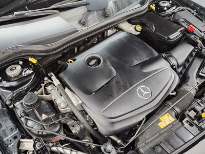 MERCEDES-BENZ GLA - 7