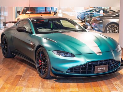 ASTON MARTIN VANTAGE