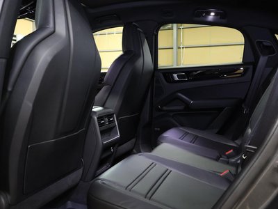 2021 Porsche CAYENNE 缩略图 50