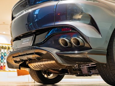 صورة 7 لـ 2025 Aston Martin DBX