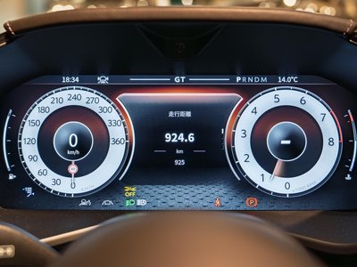2025 Aston Martin DBX 缩略图 19