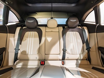 2025 Aston Martin DBX 缩略图 28