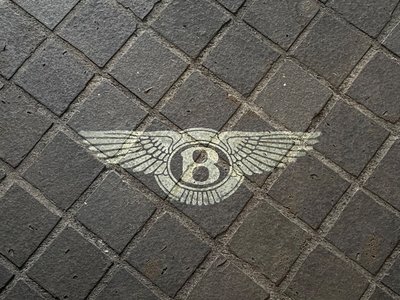 2025 Bentley BENTAYGA 缩略图 24