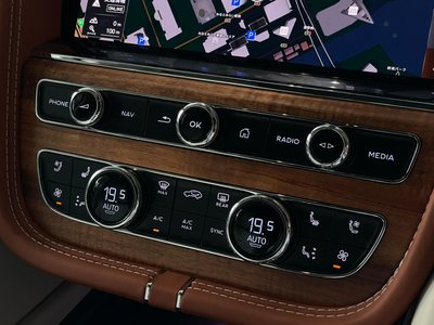 2025 Bentley BENTAYGA 缩略图 22