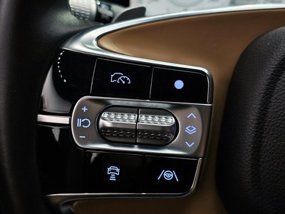 2023 Genesis G90 (RS4) thumbnail 14