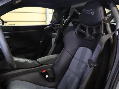 صورة مصغرة 13 لـ 2025 Porsche 718