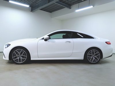 MERCEDES-BENZ E-CLASS - 4