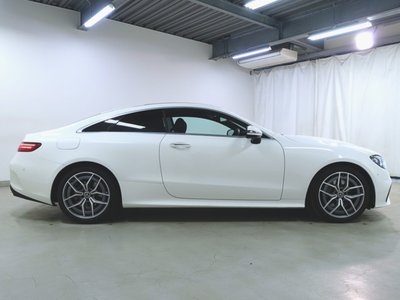 MERCEDES-BENZ E-CLASS - 8