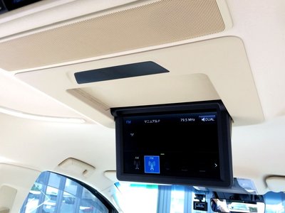 TOYOTA ALPHARD - 3