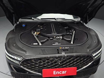 صورة 7 لـ 2023 Genesis G90 (RS4)