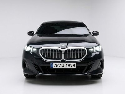 BMW 5 SERIES - 2