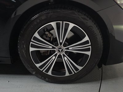 MERCEDES-BENZ E-CLASS - 6