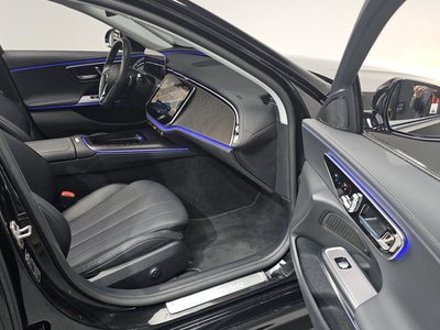 MERCEDES-BENZ E-CLASS - 10