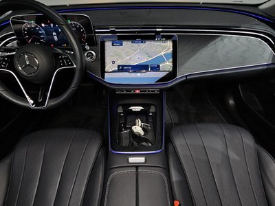 MERCEDES-BENZ E-CLASS - 5