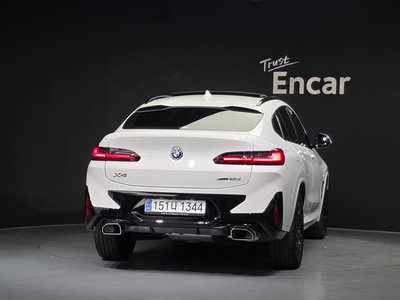 صورة 4 لـ 2024 BMW X4